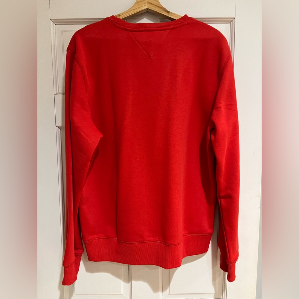 Tommy Hilfiger Men's Vibrant Red Crewneck Sweater - Picture 2 of 2